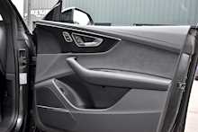 2023 Audi RSQ8 Vorsprung 