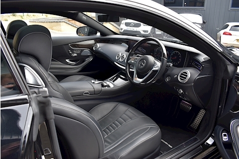 S560 Coupe 4.0 V8 AMG Line