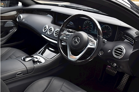 S560 Coupe 4.0 V8 AMG Line