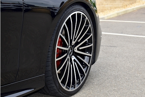 S560 Coupe 4.0 V8 AMG Line