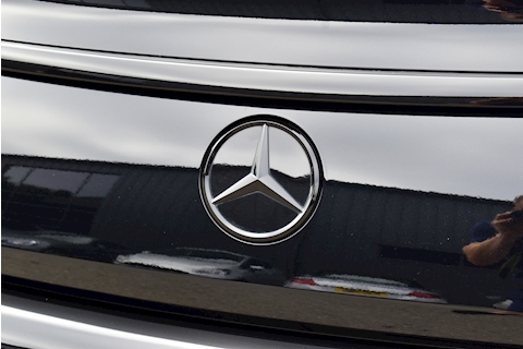 S560 Coupe 4.0 V8 AMG Line