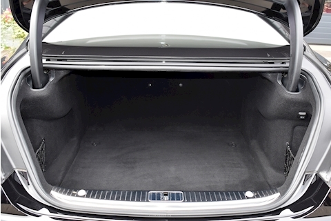 S560 Coupe 4.0 V8 AMG Line