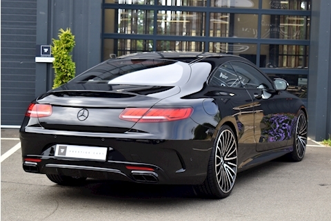 S560 Coupe 4.0 V8 AMG Line