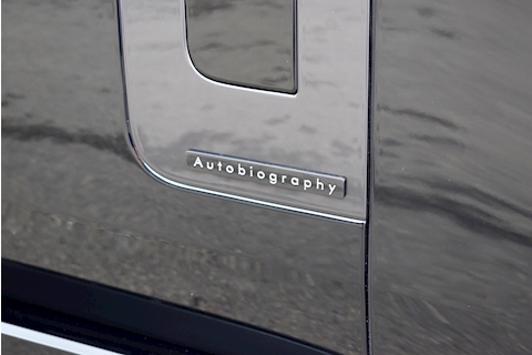 Range Rover Autobiography 4.4 V8 (P530)