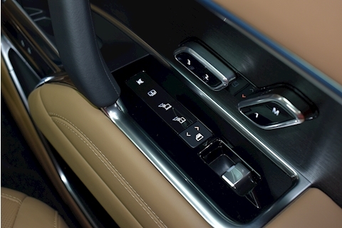 Range Rover Autobiography 4.4 V8 (P530)