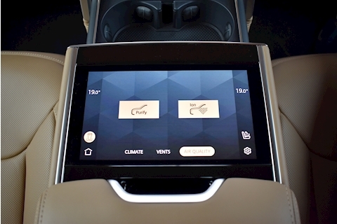 Range Rover Autobiography 4.4 V8 (P530)