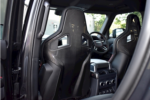 Urban Defender 110 V8 Carpathian Edition