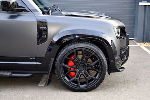 Urban Defender 110 V8 Carpathian Edition