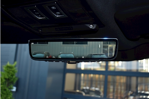 Urban Defender 110 V8 Carpathian Edition