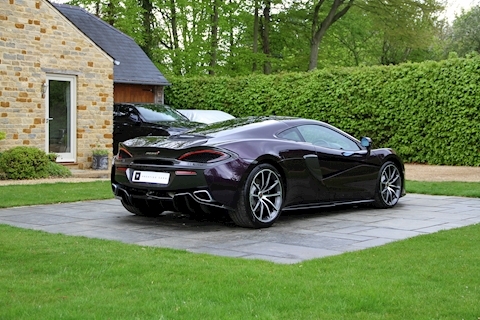 570GT 3.8 V8