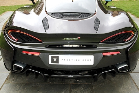 570GT 3.8 V8