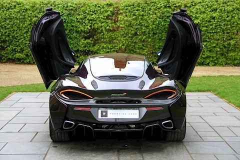 570GT 3.8 V8