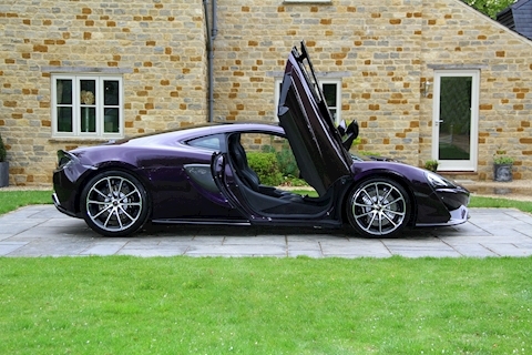 570GT 3.8 V8