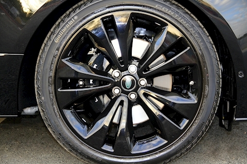 Range Rover SVAutobiography Dynamic Black with SVO Design Pack