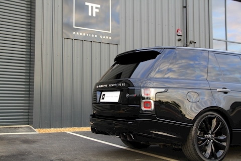 Range Rover SVAutobiography Dynamic Black with SVO Design Pack