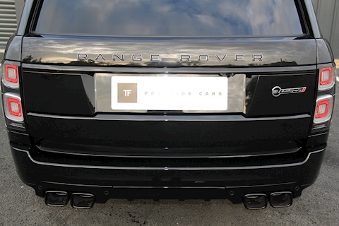 Range Rover SVAutobiography Dynamic Black with SVO Design Pack