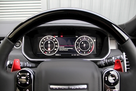 Range Rover SVAutobiography Dynamic Black with SVO Design Pack