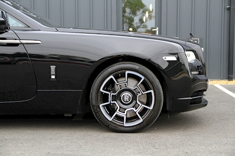 Wraith Black Badge 6.6 V12