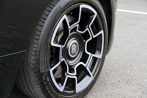 Wraith Black Badge 6.6 V12