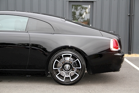 Wraith Black Badge 6.6 V12