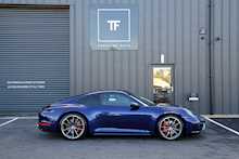2019 Porsche 911 (992) Carrera 4S Coupe 3.0 PDK 