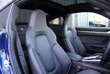 2019 Porsche 911 (992) Carrera 4S Coupe 3.0 PDK 