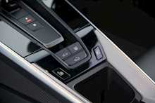 2019 Porsche 911 (992) Carrera 4S Coupe 3.0 PDK 