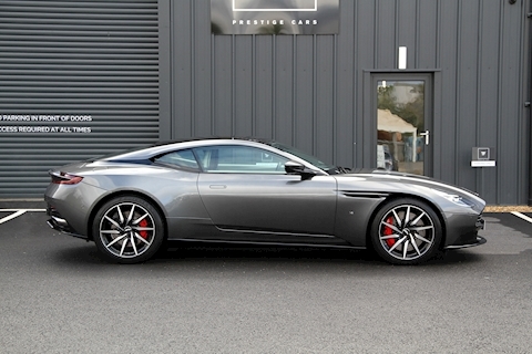 DB11 5.2 V12 CEO Launch Edition Coupe