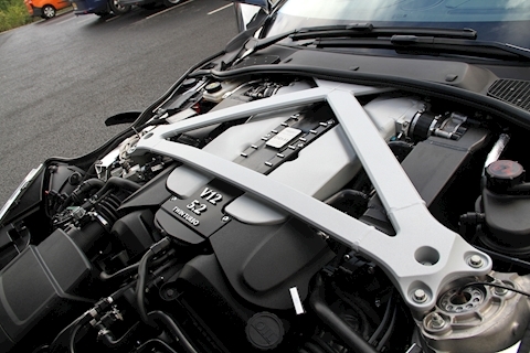 DB11 5.2 V12 CEO Launch Edition Coupe