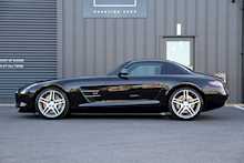 2011 Mercedes-Benz SLS 6.2 AMG Coupe 