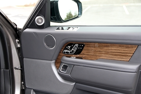 Range Rover 4.4 SDV8 Autobiography
