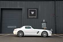 2010 Mercedes-Benz SLS AMG 6.2 Coupe 