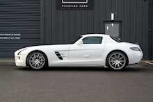 2010 Mercedes-Benz SLS AMG 6.2 Coupe 