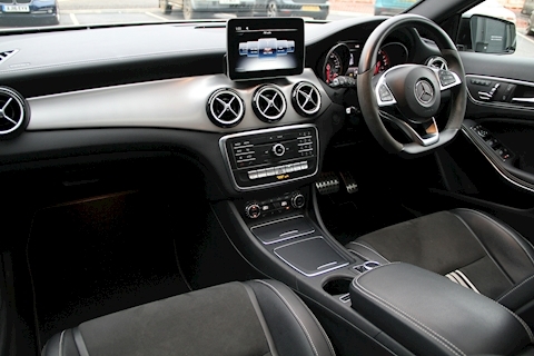 A250 AMG WhiteArt Edition (Premium) 2.0 DCT