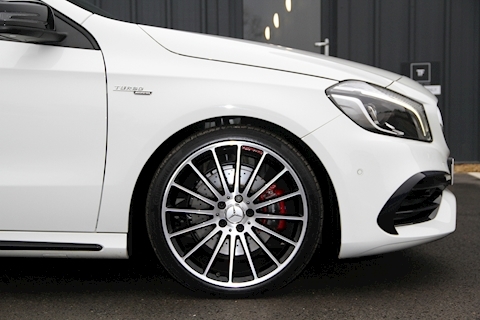 A250 AMG WhiteArt Edition (Premium) 2.0 DCT