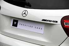 2018 Mercedes-Benz A250 AMG WhiteArt Edition (Premium) 2.0 DCT 