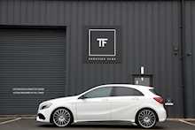 2018 Mercedes-Benz A250 AMG WhiteArt Edition (Premium) 2.0 DCT 