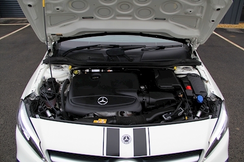 A250 AMG WhiteArt Edition (Premium) 2.0 DCT