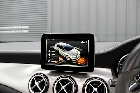 A250 AMG WhiteArt Edition (Premium) 2.0 DCT