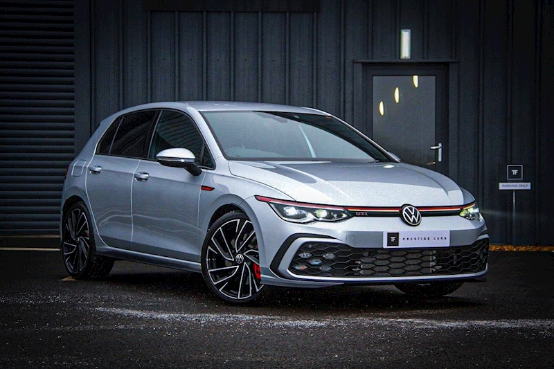GOLF 8 GTI 2.0 TSI DSG
