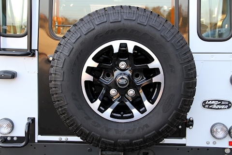 Defender 110 'Adventure' Edition 1 of 600