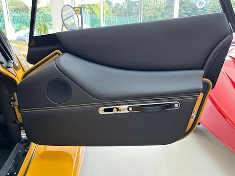 Plus Four Convertible 2.0 Automatic Petrol