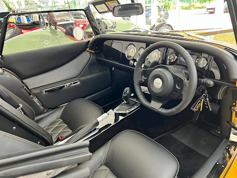 Plus Four Convertible 2.0 Automatic Petrol