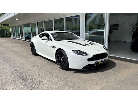 Hatchback 5.9 Manual Petrol