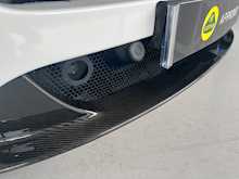 ASTON MARTIN V12 VANTAGE S FINIHSED IN PEARLSCENT WHITE