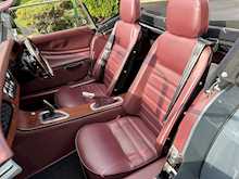 MORGAN PLUS SIX FINISHED IN METALLIC GRAPHITE