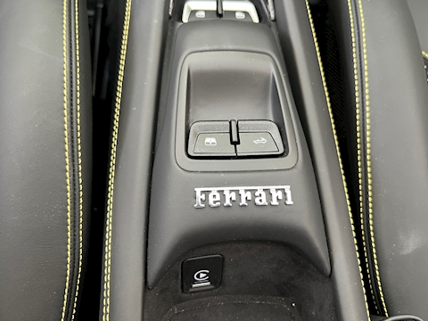 3.9T V8 Convertible 2dr Petrol F1 DCT Euro 6 (s/s) (720 ps)