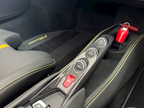 3.9T V8 Convertible 2dr Petrol F1 DCT Euro 6 (s/s) (720 ps)