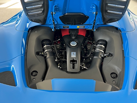 3.9T V8 Convertible 2dr Petrol F1 DCT Euro 6 (s/s) (720 ps)