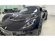 LOTUS EXIGE SPORT 410 FINISHED STARLIGHT BLACK WITH YELLOW DECALS